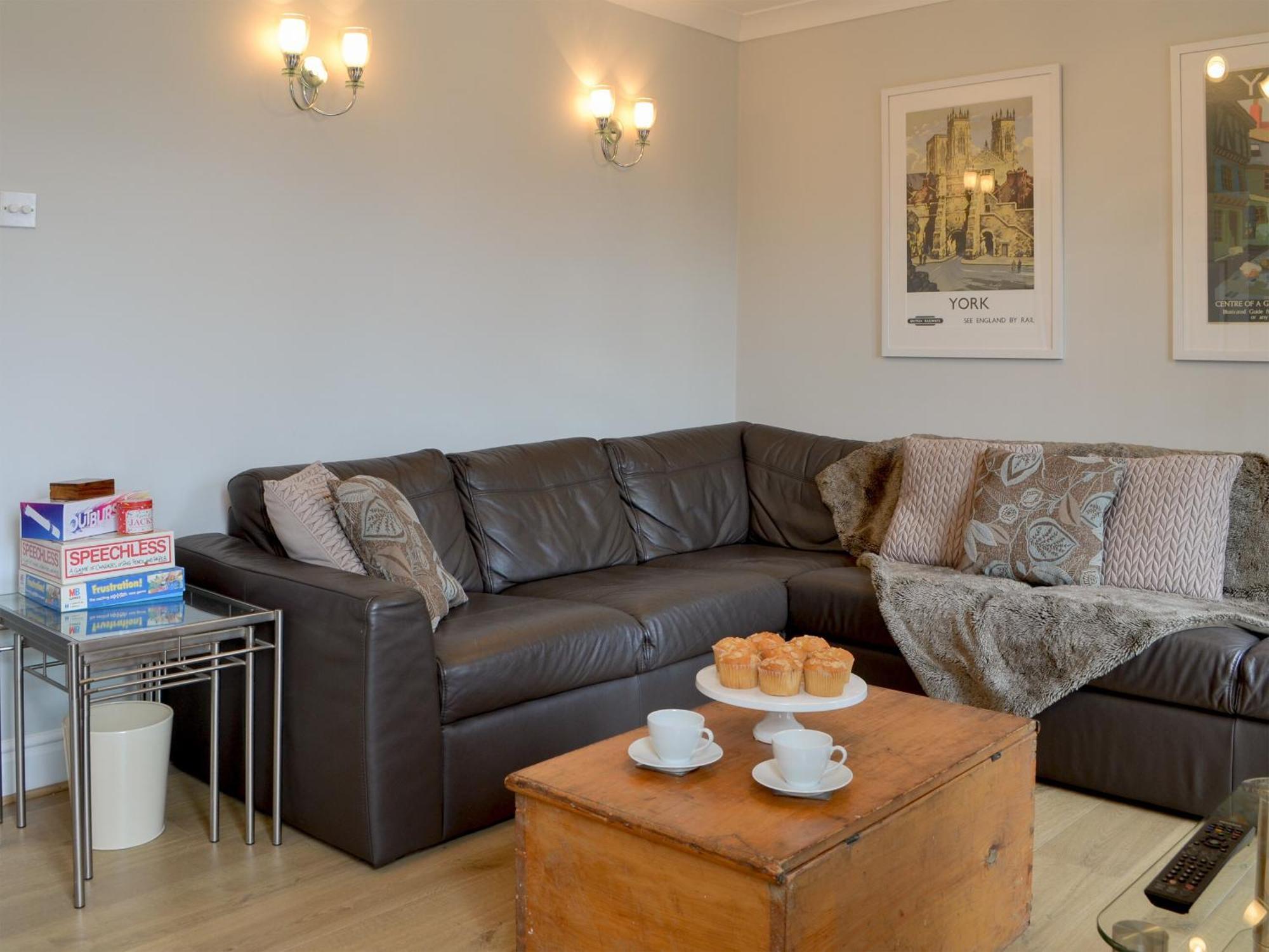 Baille Hill House Villa - York — Photos 2